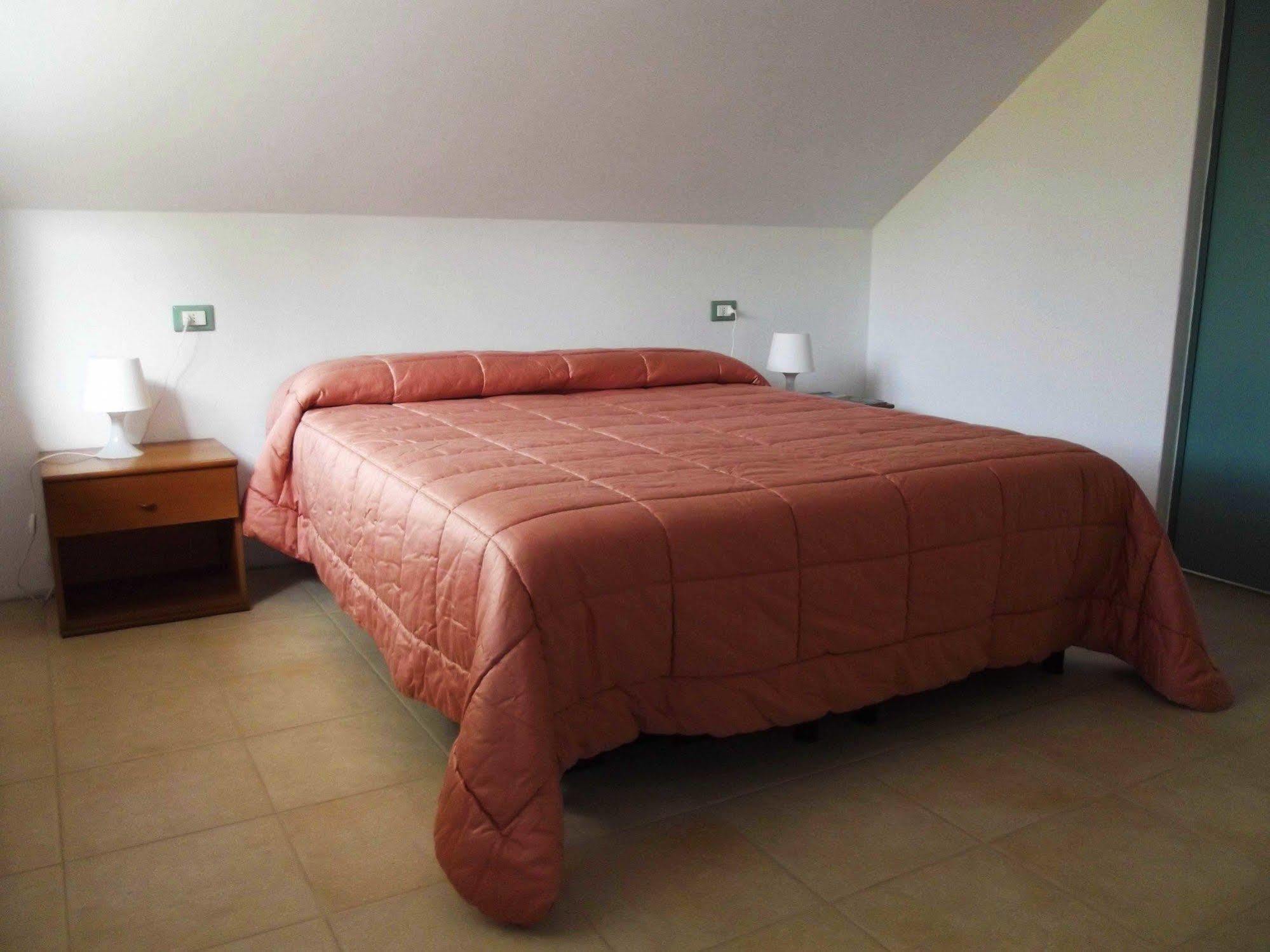 B&B L'Intrigante Seborga Exterior foto